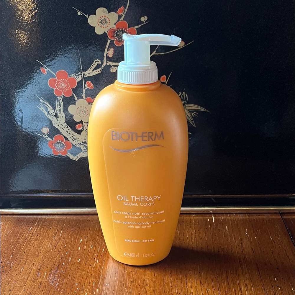 Biotherm Oil  Therapy Body Treatment with apricot oil .400ml